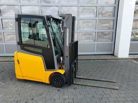4-wiel elektrische heftrucks 2016  Jungheinrich EFG 215 / Triplex: 4.25m! / SS / 4.166h / 2024 (2)