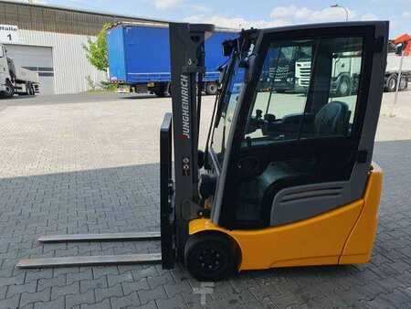 4-wiel elektrische heftrucks 2016  Jungheinrich EFG 215 / Triplex: 4.25m! / SS / 4.166h / 2024 (7)