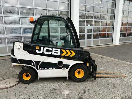 Telescopic forklift rigid 2019  JCB TLT 30D 2WD / nur 1.948h! (3)