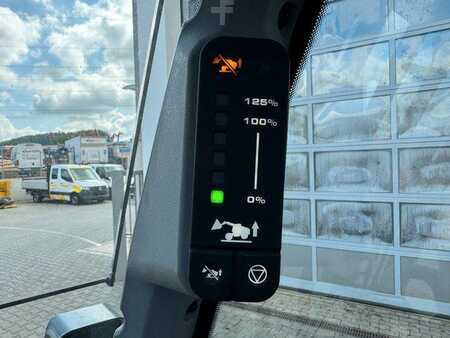 Manipulador fijo 2025  JCB TLT 35-26D 4WD Teletruck / NEU 2025 / SS (16)