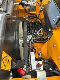 Manipulador fijo 2025  JCB TLT 35-26D 4WD Teletruck / NEU 2025 / SS (9)