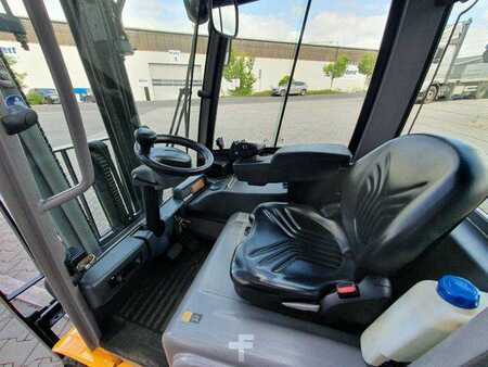 Eléctrico - 4 rodas 2016  Jungheinrich EFG 215 / Triplex: 4.25m! / SS / 2.472h! / 2020 (12)
