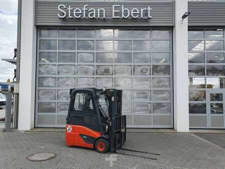 Eléctrico - 4 rodas 2016  Linde E14 - 02 / Triplex: 4.00m! / SS / nur 1.777h! (1)