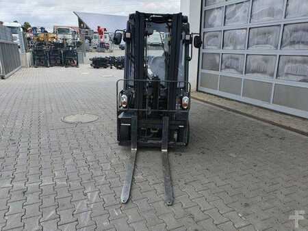 Eléctrico - 4 rodas 2016  Linde E14 - 02 / Triplex: 4.00m! / SS / nur 1.777h! (8)