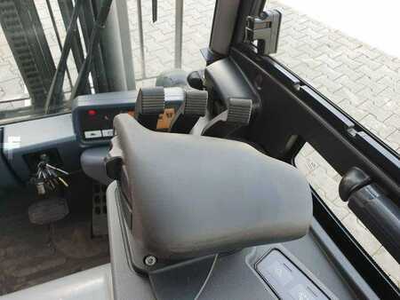 Elektro čtyřkolový VZV 2016  Jungheinrich EFG 215 / Triplex: 4.25m! / SS / 4.166h / 2024 (13)