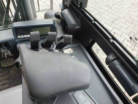 Eléctrico - 4 rodas 2016  Jungheinrich EFG 215 / Triplex: 4.25m! / SS / 4.297h! (13)