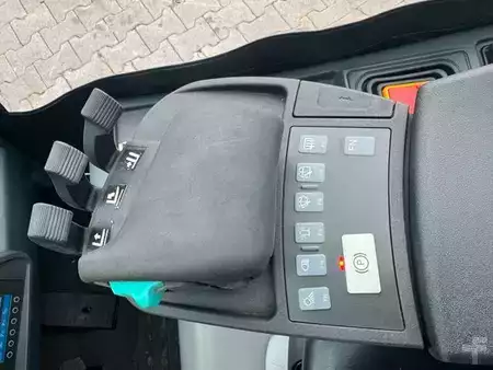 Carrelli elettrici 4 ruote 2017  Jungheinrich EFG 215 / Triplex: 4.25m! / SS / 4.168h / 2024 (15)