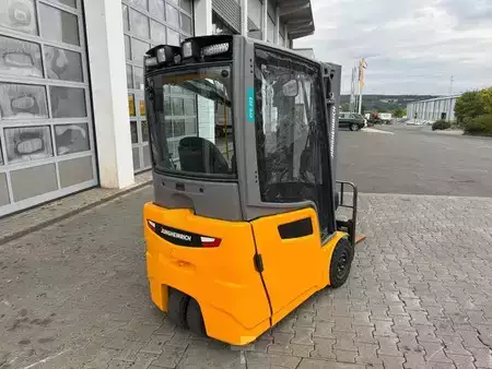 Carrelli elettrici 4 ruote 2017  Jungheinrich EFG 215 / Triplex: 4.25m! / SS / 4.168h / 2024 (9)
