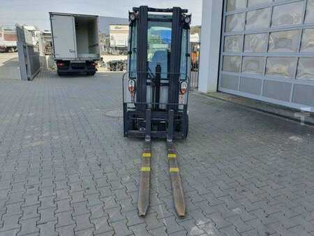 Wózki widłowe diesel 2014  Still RX20-15 / Triplex: 4.60m! / nur 986h! / SS (9)