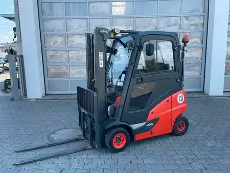 Wózki widłowe diesel 2016  Linde H14D-01 / HH 4,6m / 1.727h / Diesel / SS (10)