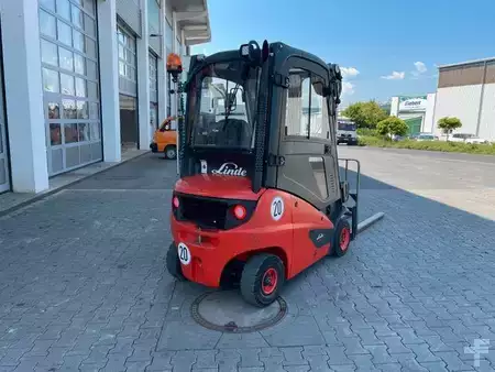 Wózki widłowe diesel 2016  Linde H14D-01 / HH 4,6m / 1.727h / Diesel / SS (7)