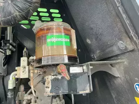 Manipulador fijo 2018  Sennebogen 673e / 4.093h / 2018 / Klappspitze / 44m (13)