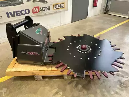 Outro - Holp CutWheel / CW.149.140 / MS10 / HARDOX NEU lag (4)