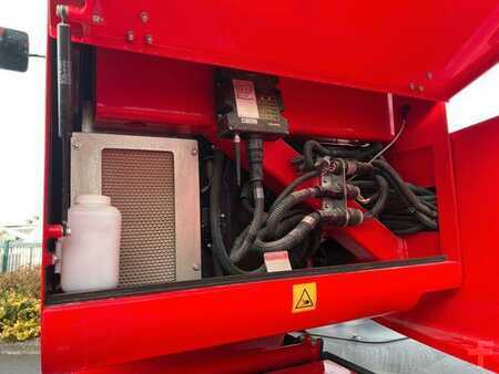 Telescopic forklift rigid 2024  Magni RTH 6.26 / nur 597h ! / Gabel / 5 t Winde (15)