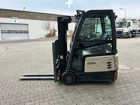 Elektro čtyřkolový VZV 2016  Crown SCT6020-1.3 /Triplex: 4.30m / SS / 2.090h! (9)