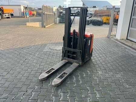 Vertikal-Kommissionierer 2011  Toyota SPE 125 L / nur 382h ! / Hochhubwagen / 3.350mm (8)