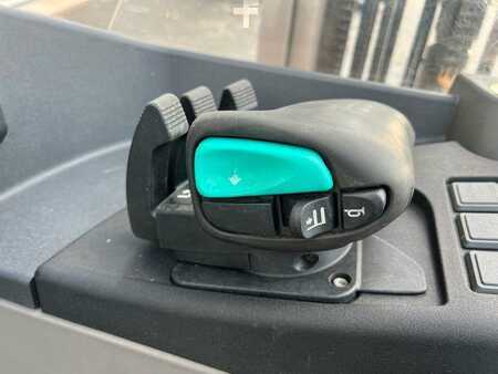 Tolóoszlopos targonca 2016  Jungheinrich ETV C16 / Triplex 5.72m / SS / nur 3.228h / 2016 (16)