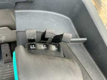 Tolóoszlopos targonca 2016  Jungheinrich ETV C16 / Triplex 5.72m / SS / nur 3.228h / 2016 (17)