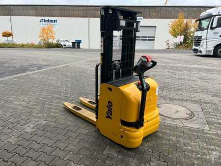 Vertikal ordreplukker 2014  Yale MS 12 AC / Triplex: 4m! / nur 229h! / 2014 (6)