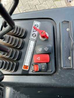 4-wiel elektrische heftrucks 2023  Doosan D30NXS / nur 482h! / 12.2023 / SS (16)