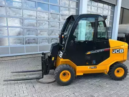 Teleskoptruck fast bom 2025  JCB TLT 35-26D 4WD Teletruck / nur : 143h!! / SS (5)