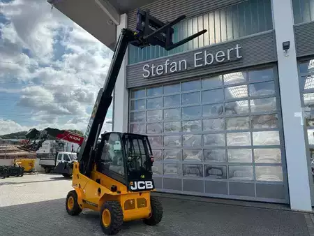 Teleskoptruck fast bom 2025  JCB TLT 35-26D 4WD Teletruck / nur : 143h!! / SS (8)