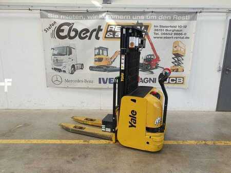 Yale MS 12 AC / Triplex: 4m! / nur 683h! / 2014