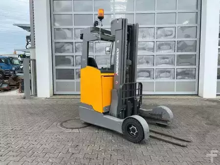 Carrelli retrattili 2016  Jungheinrich ETV C16 / Triplex 5.72m / SS / nur 929h / 2016 (3)