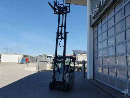 4-wiel elektrische heftrucks 2016  Still RX20-14 / 2023 / Triplex: 4.30m! / 100h! / SS (10)