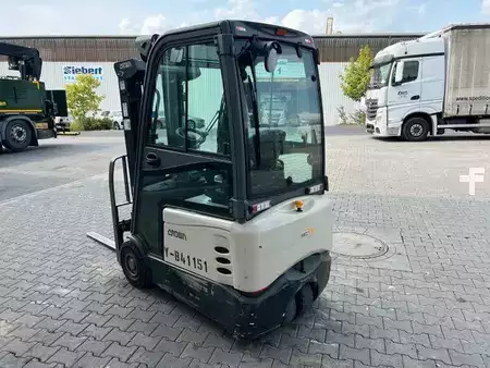 Carrelli elettrici 4 ruote 2016  Crown SCT6020-1.3 / Triplex 4,3m / 1.227h / 2017 (5)