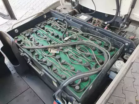 Carrelli elettrici 4 ruote 2016  Crown SCT6020-1.3 / Triplex 4,3m / 2.658h / 2020 (10)