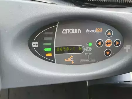 Carrelli elettrici 4 ruote 2016  Crown SCT6020-1.3 / Triplex 4,3m / 2.658h / 2020 (14)