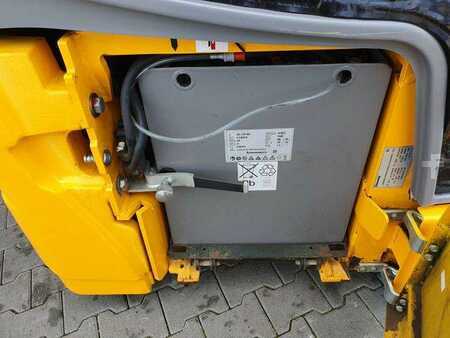 Eléctrico - 4 rodas 2016  Jungheinrich EFG 215 / Triplex 4.25m / SS / nur 1.680h / 2021 (10)
