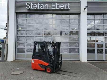 Elektro čtyřkolový VZV 2016  Linde E14 - 02 / Triplex: 4.00m! / SS / nur 2.119h! (1)