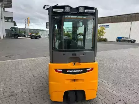 Sähkö - 4 pyör 2017  Jungheinrich EFG 215 / Triplex: 4.25m! / SS / nur 2.819h! (8)