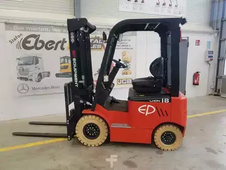Eléctrica de 4 ruedas 2022  EP Equipment Equipment EFL181 / Triplex: 4,80m / SS / DEMO (4)