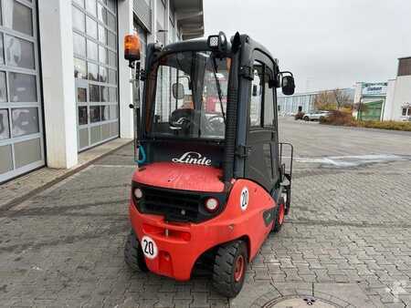 Empilhador diesel 2017  Linde H14D-01 / Triplex: 4.60m! / SS / nur 1.672h! (4)
