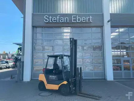 Nestekaasutrukki 1998  Still RX70-30T / Duplex: 5,12m / Doppelpalettengabel (1)