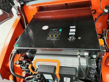 Eléctrica de 4 ruedas 2023  EP Equipment Equipment EFL303 / 3,0T / Triplex: 4,80m / SS (11)