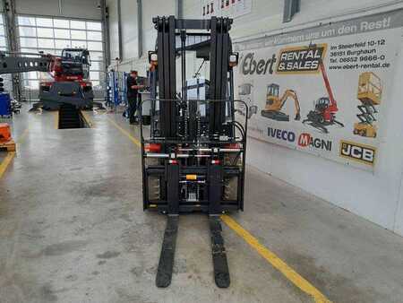 Eléctrica de 4 ruedas 2023  EP Equipment Equipment EFL303 / 3,0T / Triplex: 4,80m / SS (8)