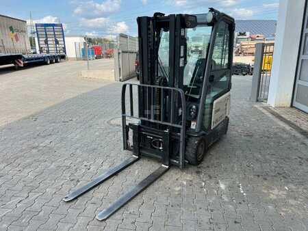 Elektro čtyřkolový VZV 2016  Crown SCT6020-1.3 / Triplex 4,3m / 1.227h / 2017 (7)