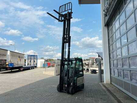 Elektro čtyřkolový VZV 2016  Crown SCT6020-1.3 / Triplex 4,3m / 1.227h / 2017 (9)