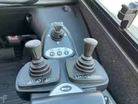 Dieselový VZV 2015  Still RX70-80 / Klimaanlage / Zinkenversteller / SS (20)