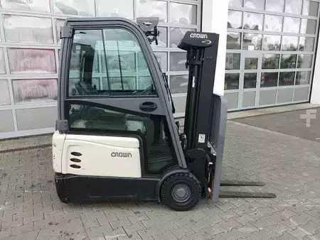 Carrelli elettrici 4 ruote 2016  Crown SCT6020-1.3 /Triplex: 4.30m / SS / 1.185h! (3)
