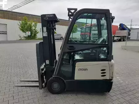 Carrelli elettrici 4 ruote 2016  Crown SCT6020-1.3 /Triplex: 4.30m / SS / 1.185h! (6)