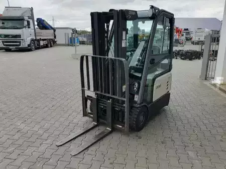 Carrelli elettrici 4 ruote 2016  Crown SCT6020-1.3 /Triplex: 4.30m / SS / 1.185h! (7)
