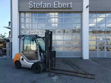 Carretilla elevadora diésel 2014  Still RX70-35 / Duplex: 3.50m! / nur 1.986h! / SS (1)