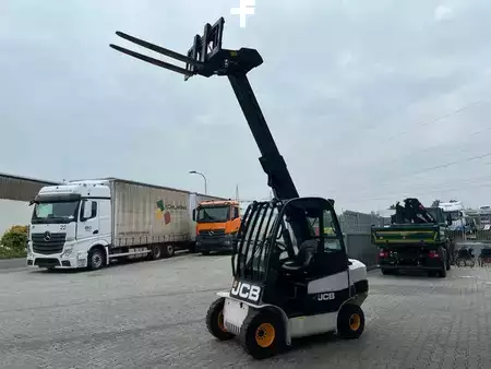 Dieselstapler 2019  JCB TLT 30D Teletruck 2WD / nur 1.948h! (11)
