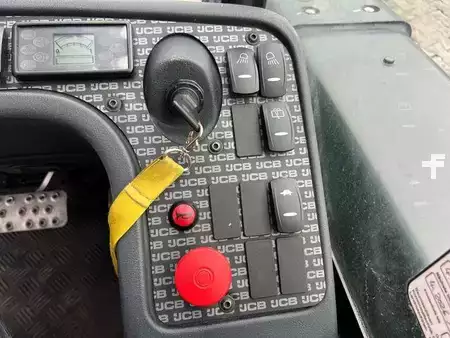 Teleskopstapler-Starr 2019  JCB TLT 30D 2WD / nur 1.948h! (16)