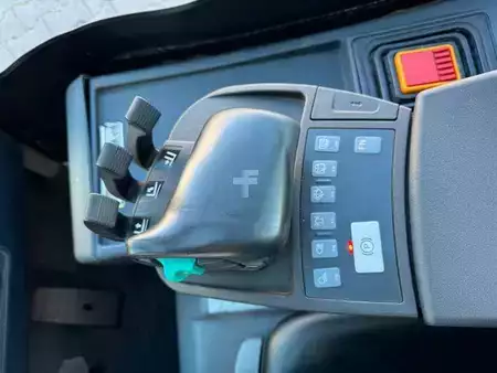 Sähkö - 4 pyör 2017  Jungheinrich EFG 215 / Triplex: 4.25m! / SS / nur 2.865h! (17)